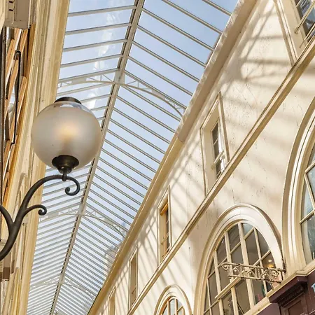 Superb Historical Next To Louvre And Opera شقة