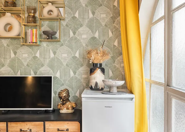 Superb Historical Next To Louvre And Opera Apartment Paris