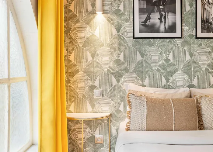 Apartment Superb Historical Next To Louvre And Opera Paris